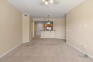 Photo #6: 6552280 Listing