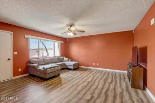 Photo #6: 6552364 Listing