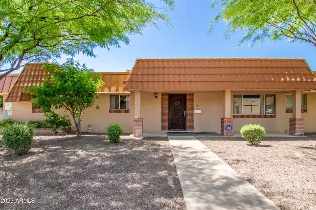 MLS: 6552451 Condo For Sale