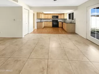 Photo #5: 6552536 Listing 