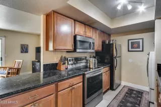 Photo #6: 6552651 Listing