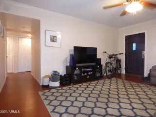 Photo #2: 6552667 Listing