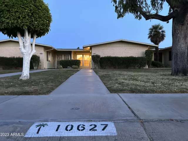 MLS: 6552678 Condo For Sale