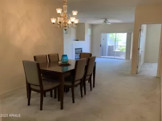 Photo #5: 6552717 Listing