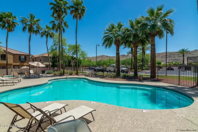 MLS: 6552744 Condo For Sale