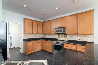 Photo #2: 6552744 Listing