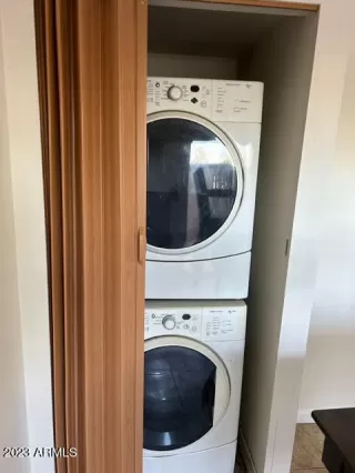 Photo #5: 6552870 Listing 