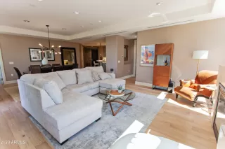 Photo #2: 6552983 Listing