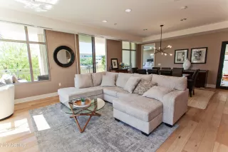 Photo #3: 6552983 Listing