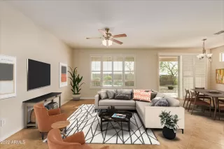 Photo #5: 6552988 Listing