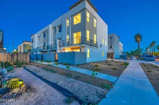 Photo #5: 6553061 Listing