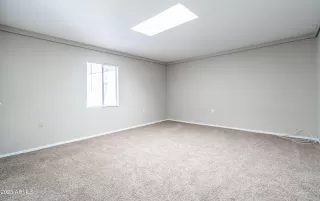 Photo #5: 6553123 Listing