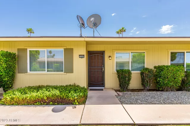 MLS: 6553124 Condo For Sale