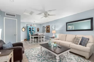 Photo #3: 6553124 Listing