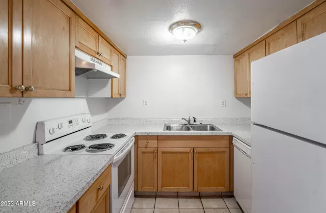 MLS: 6553243 Condo For Sale