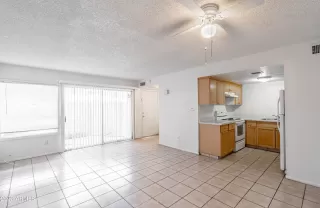 Photo #2: 6553243 Listing 
