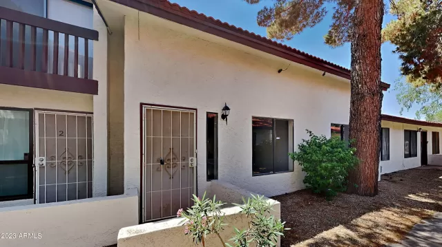 MLS: 6553396 Condo For Sale