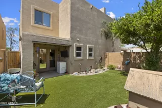 More Details about MLS # 6553401 : 15649 N 29TH PLACE