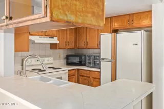 Photo #6: 6553516 Listing