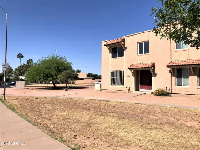 MLS: 6553616 Condo For Sale