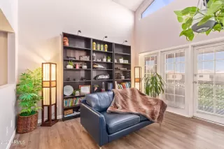 Photo #4: 6553958 Listing