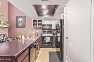 Photo #5: 6553958 Listing