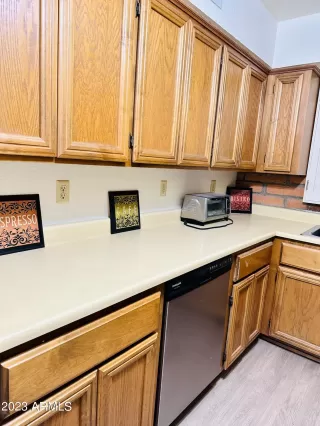 Photo #5: 6554207 Listing 