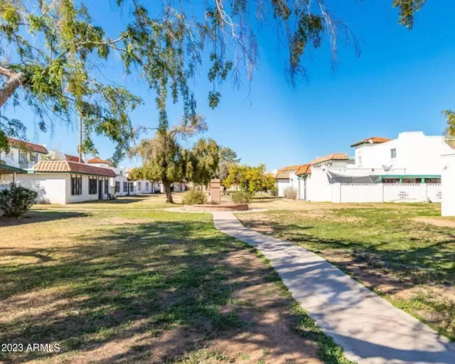 MLS: 6554290 Condo For Sale