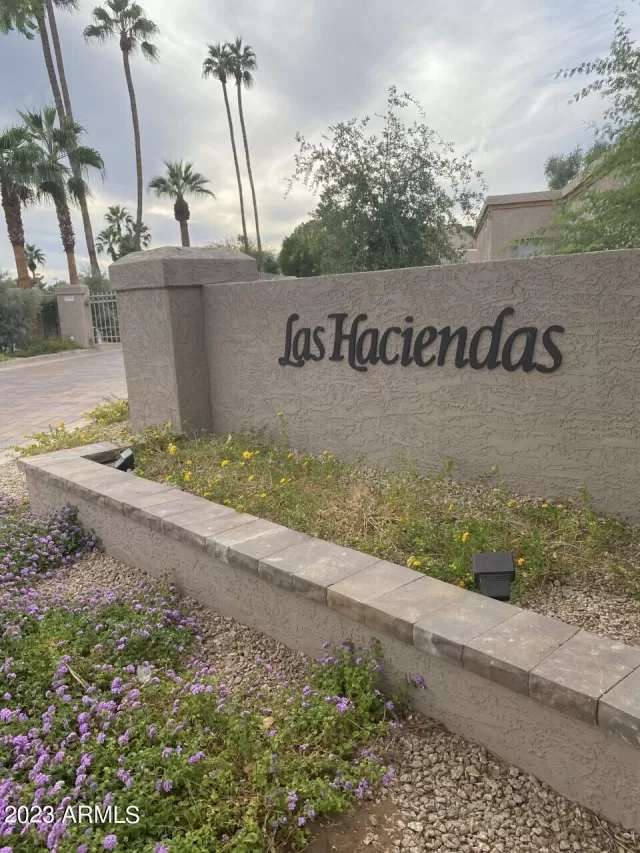 MLS: 6554296 Condo For Sale