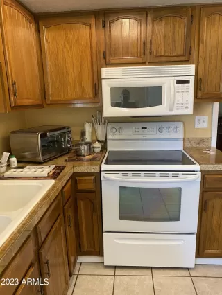 Photo #4: 6554296 Listing 