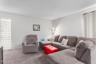 Photo #3: 6554342 Listing