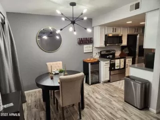 Photo #2: 6554396 Listing 