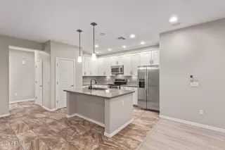 Photo #6: 6554881 Listing 