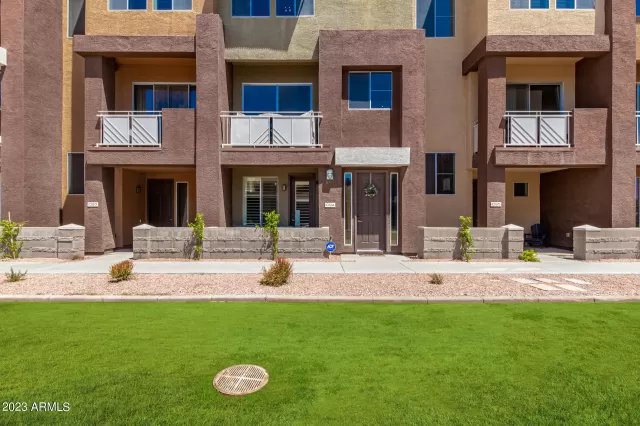 MLS: 6555084 Condo For Sale