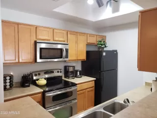 Photo #2: 6555278 Listing