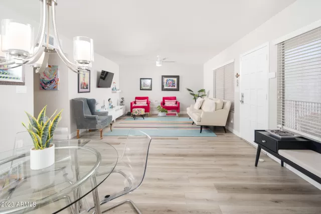 MLS: 6555293 Condo For Sale