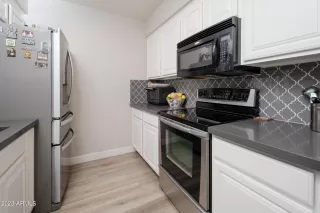 Photo #4: 6555293 Listing 