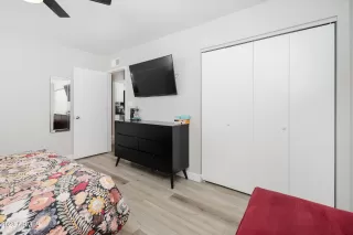 Photo #6: 6555293 Listing 