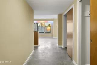 Photo #4: 6555401 Listing