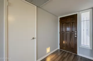 Photo #5: 6555487 Listing 