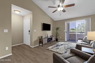 Photo #2: 6555488 Listing 