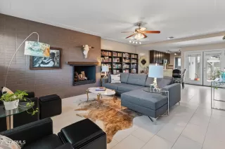 Click for more information on MLS # 6555662 : 925 W MCDOWELL ROAD#103 More Details about MLS # 6555662 : 925 W MCDOWELL ROAD#103