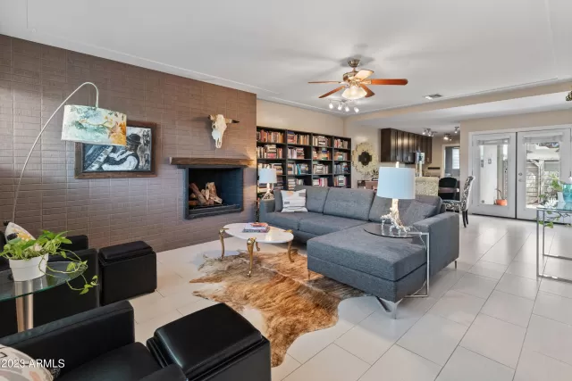 MLS: 6555662 Condo For Sale