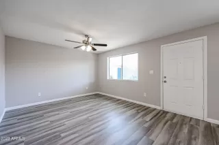 Photo #5: 6555808 Listing 