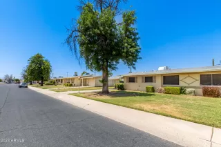 Photo #2: 6555889 Listing