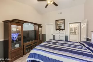 Photo #3: 6555944 Listing