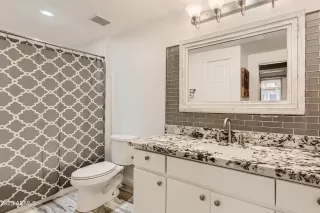 Photo #4: 6555944 Listing