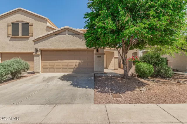 MLS: 6555950 Condo For Sale