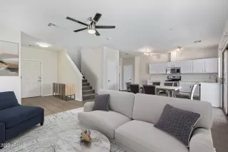 Photo #5: 6555950 Listing 