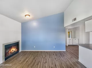 Photo #5: 6556007 Listing 